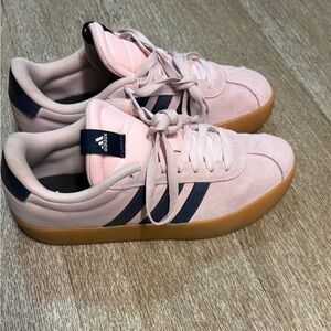 ADIDAS WOMENS VL COURT 3.0 SNEAKERS SIZE 7